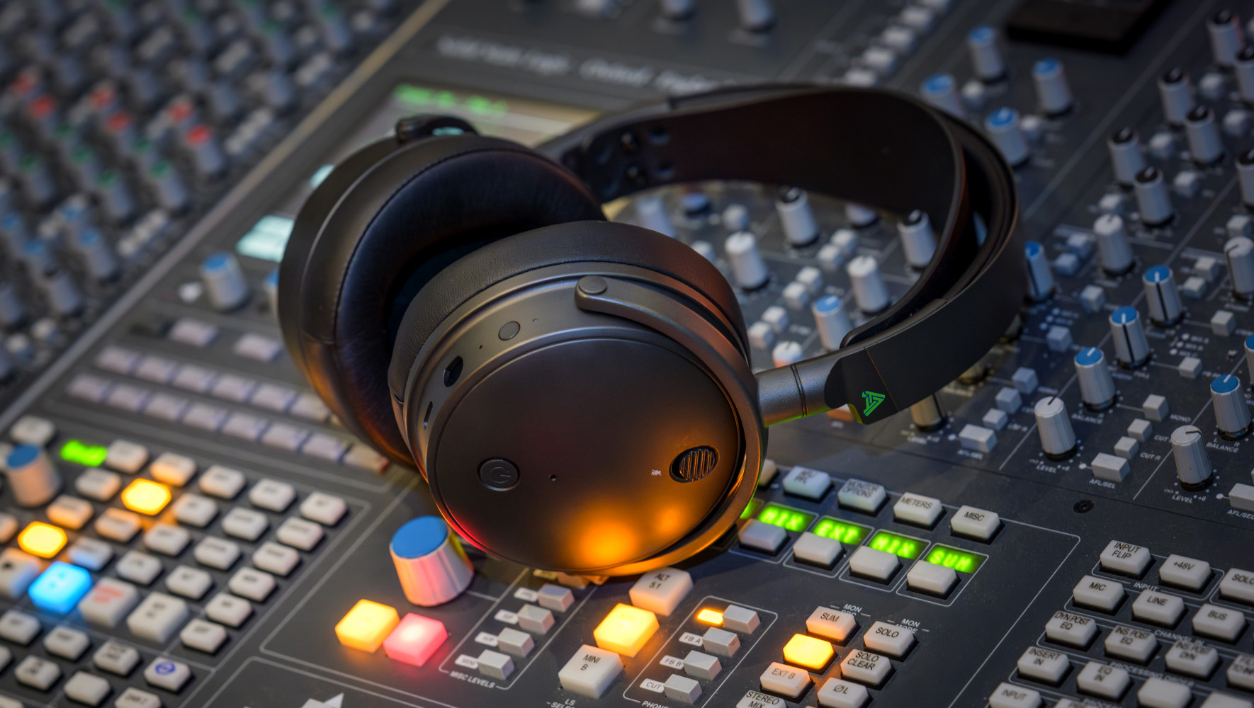 Dolby Atmosで制作を行うオーディオプロフェッショナ…