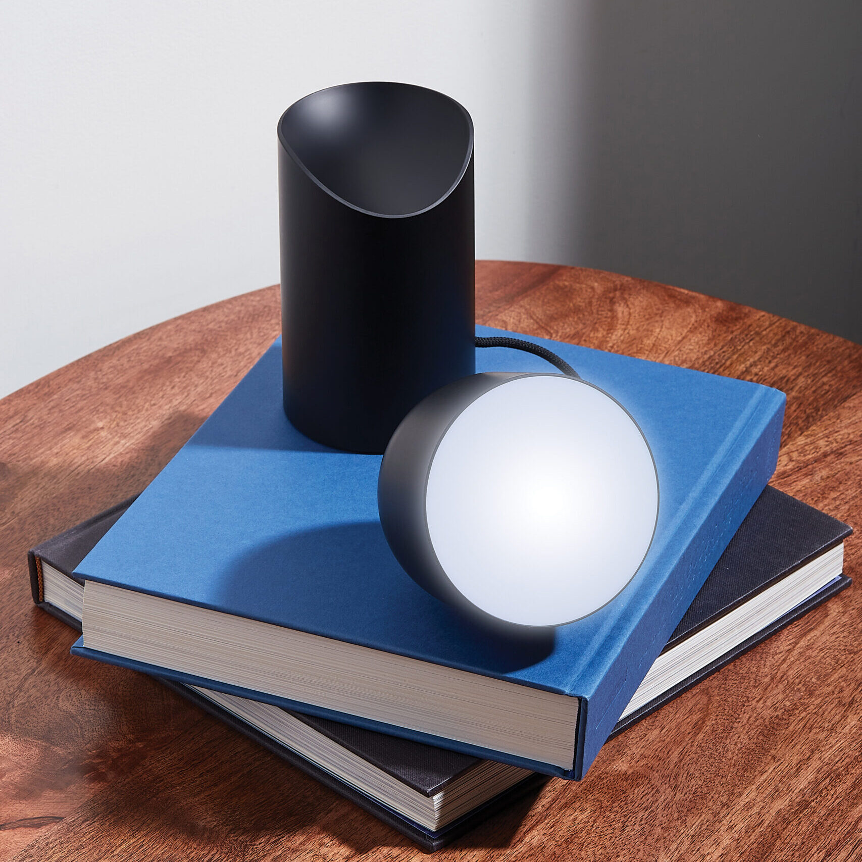テーブルランプから読書のお供へ Orbeは、ビルボケット（け&hellip;