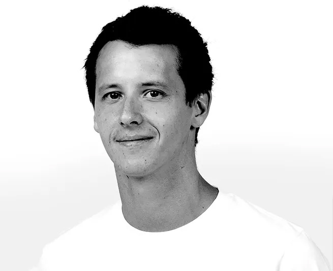 ネルソン・フォッセイ フランスのデザイナー兼インテリア建築家&hellip;