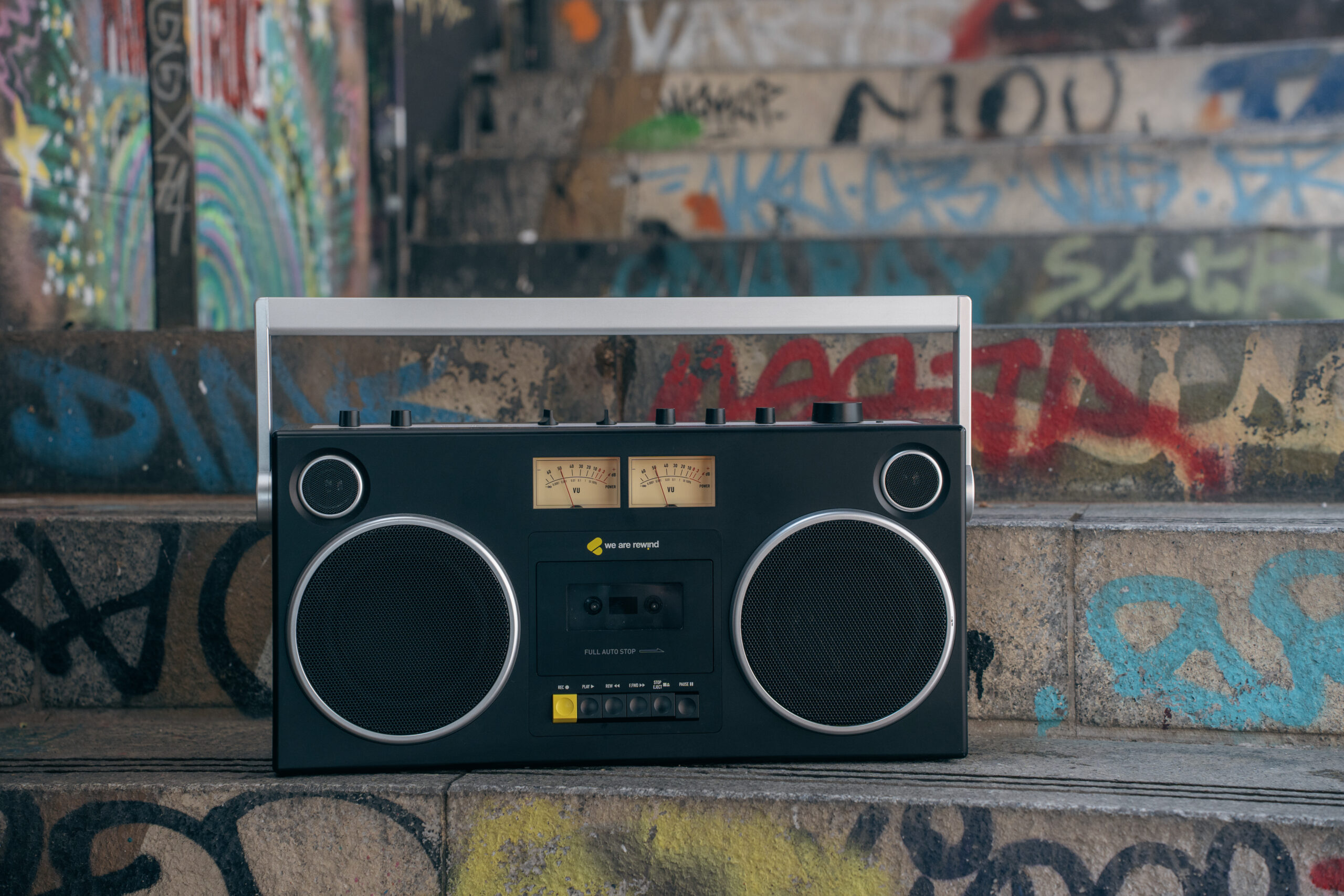 レトロな外観、モダンなサウンド GB-001は、パワフルなサ&hellip;